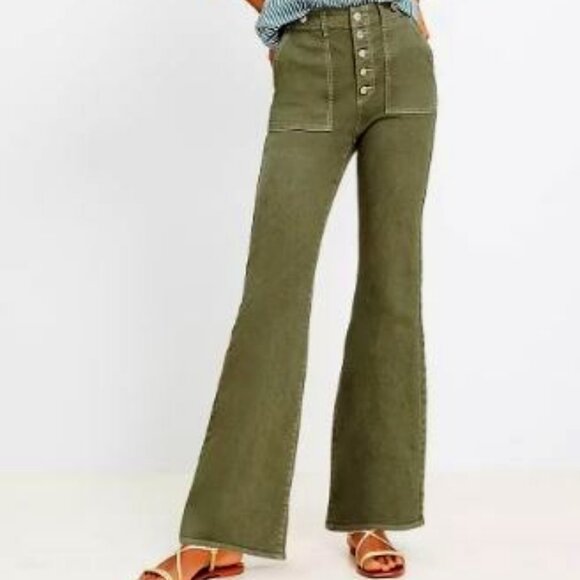 LOFT Pants - NWT LOFT Women's Petite High Rise Flare Jeans in Evening Olive SZ 34 MSRP $90